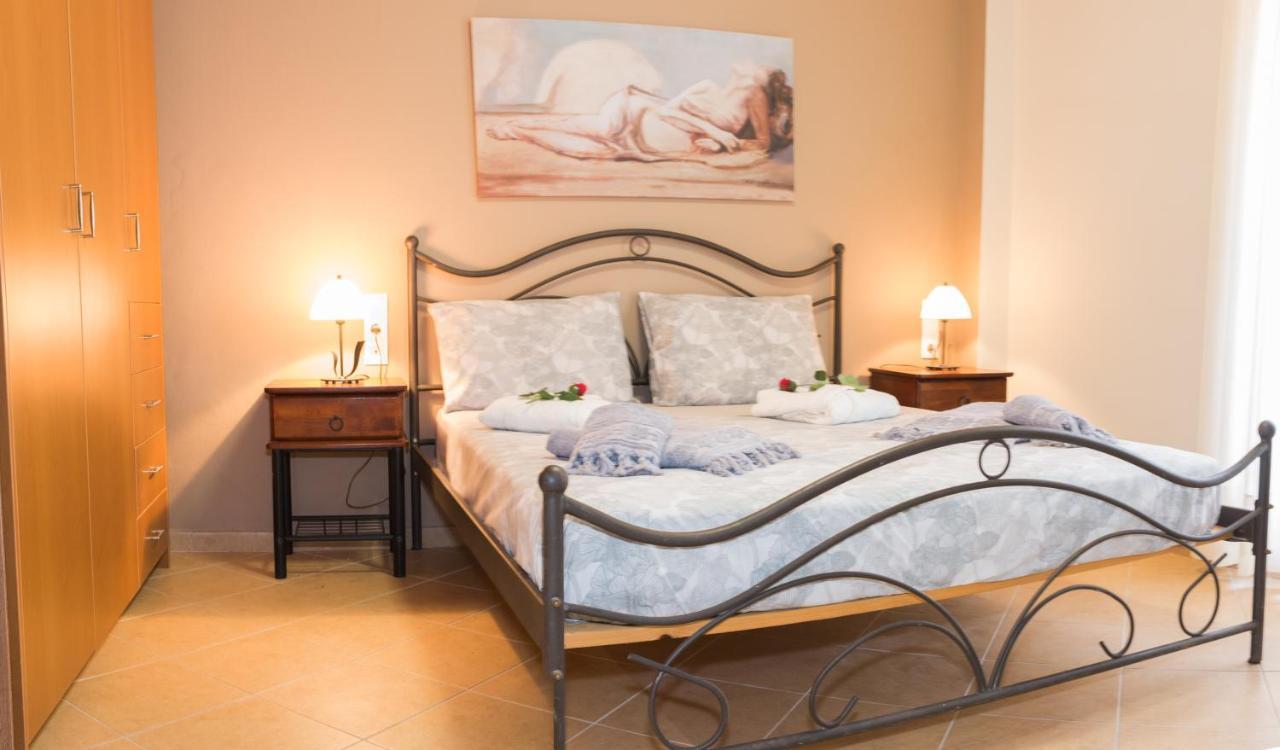 Marina Mare Daire Bali  Dış mekan fotoğraf